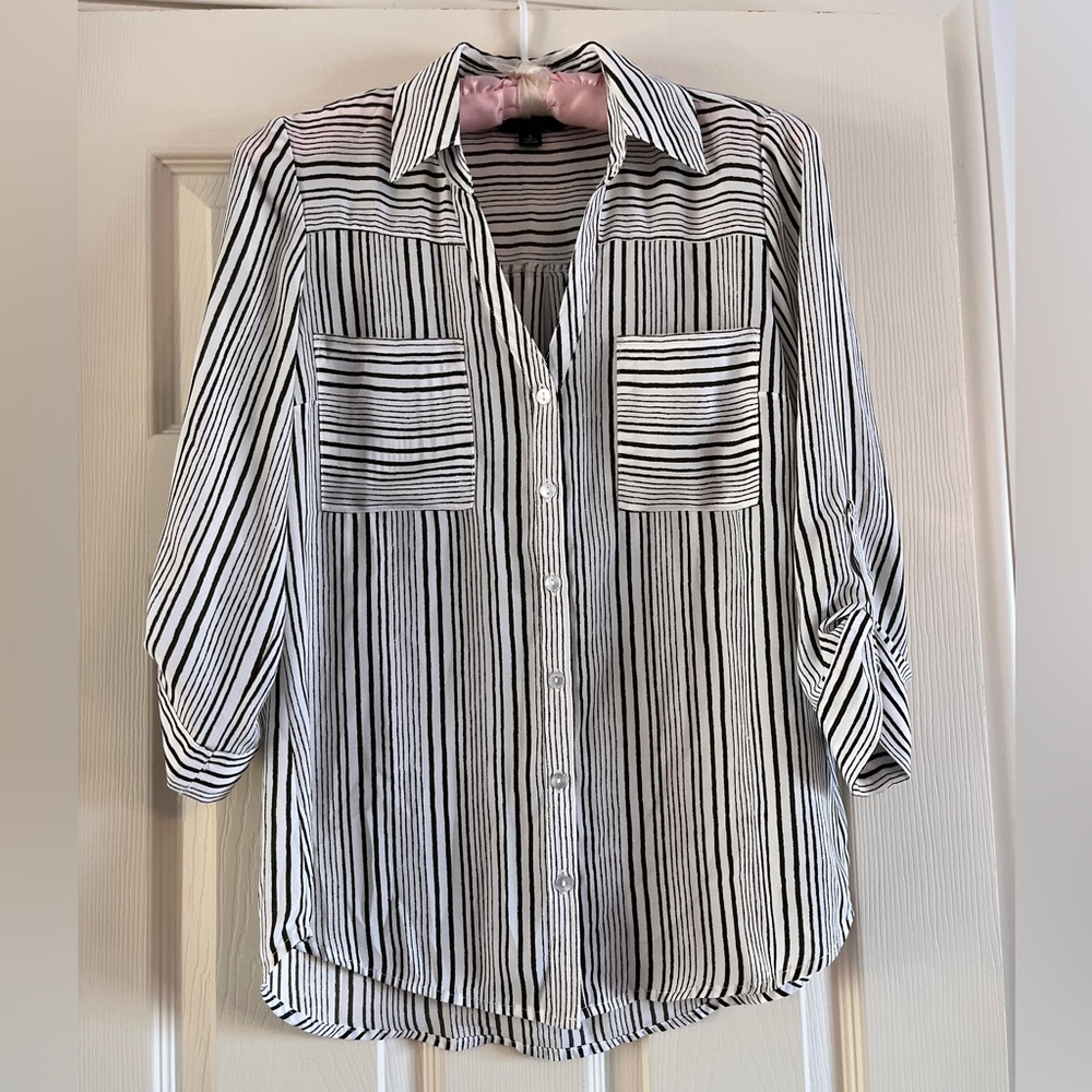 Fortune & Ivy Button Down Blouse Women Size Small